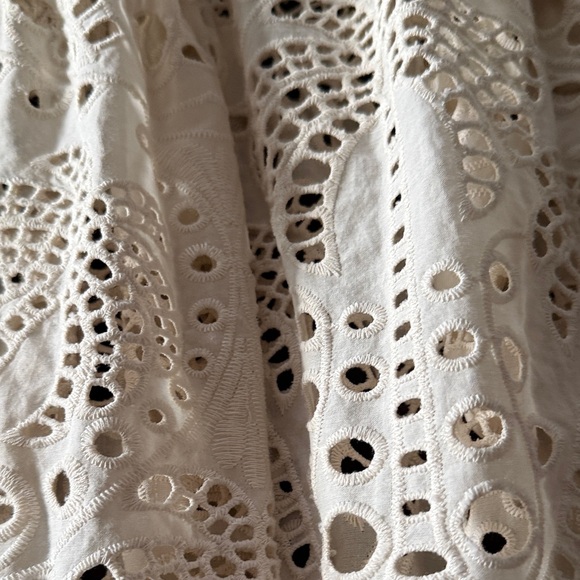 FARM Rio Cream Eyelet Lace Midi Dress with Spaghetti Straps - Picture 4 of 4